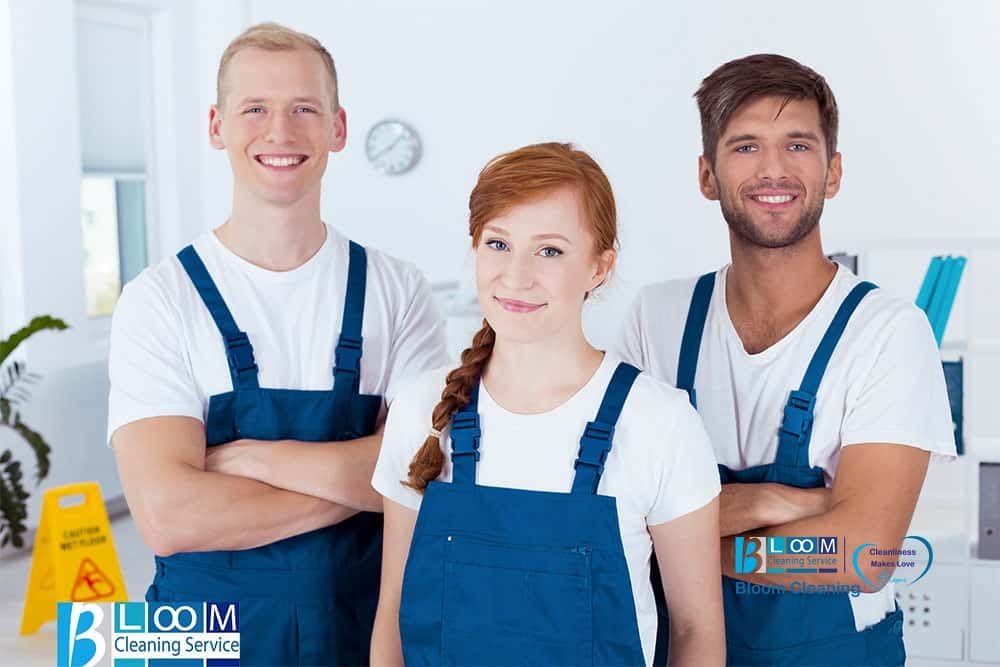 Team impresa di pulizie a Milano Bloom Cleaning