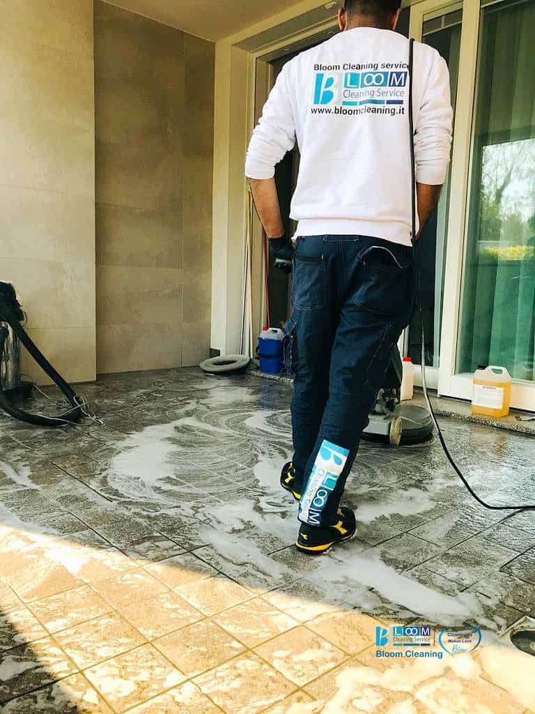 Pulizia Terrazzi Milano e provincia